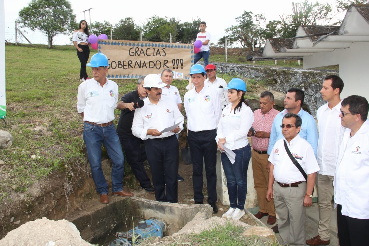 Altamira tendra un servicio eficiente de acueducto este mismo ano: Gobernador del Huila